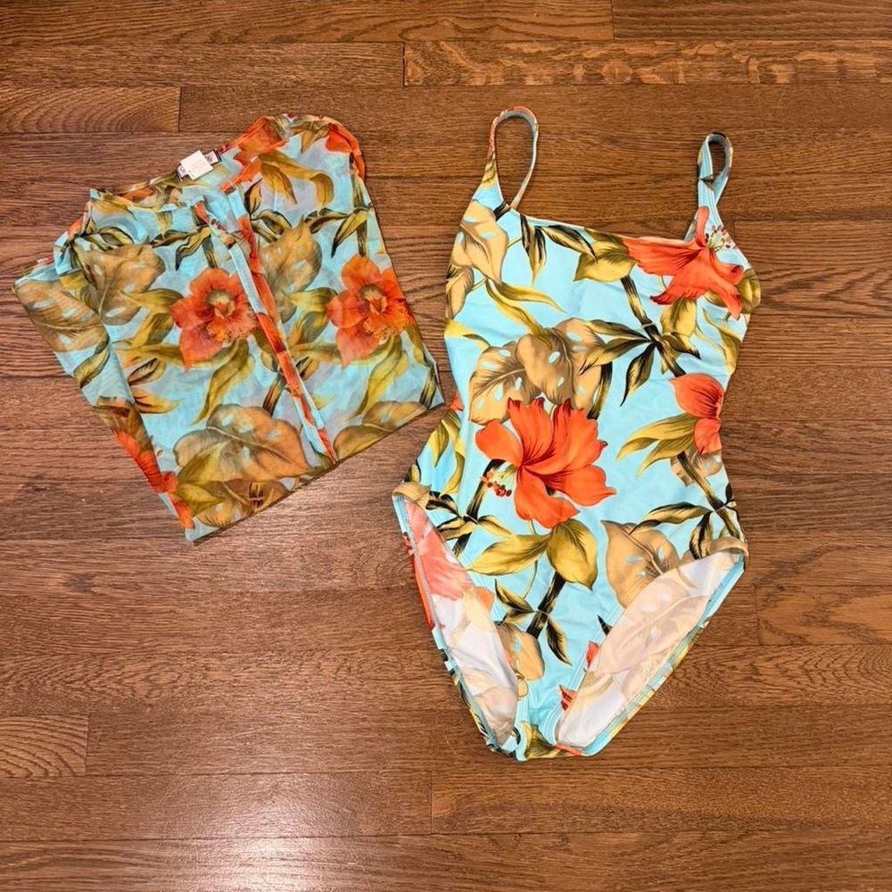 OP 90s Tropical Swimsuit Set with Cover-Up